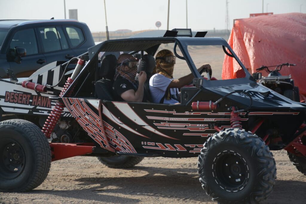 best dune buggy tour in Dubai with dune drifters